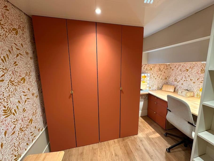 La Belle Jeannine - T2 40 M2 - Calme, Central, De Gamme, Equipe Appartement Dijon